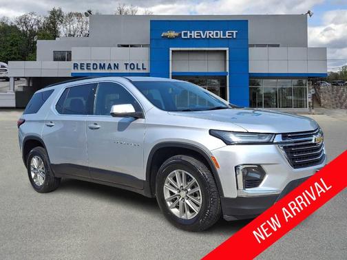 2022 Chevrolet Traverse LT Leather