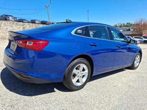 2023 Chevrolet Malibu 1LS