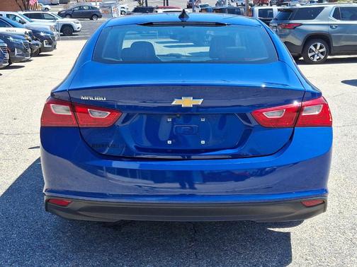 2023 Chevrolet Malibu 1LS