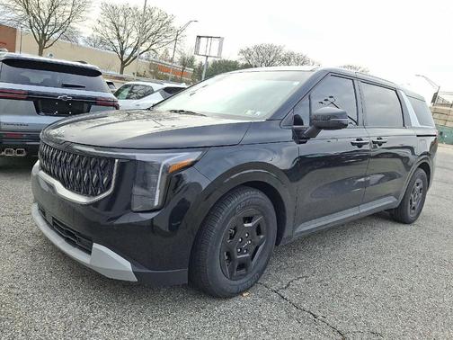 2025 Kia Carnival LXS