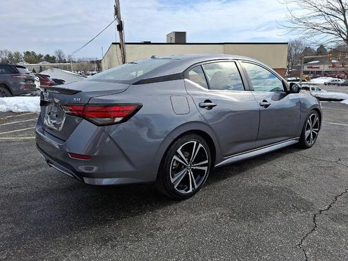 2021 Nissan Sentra SR