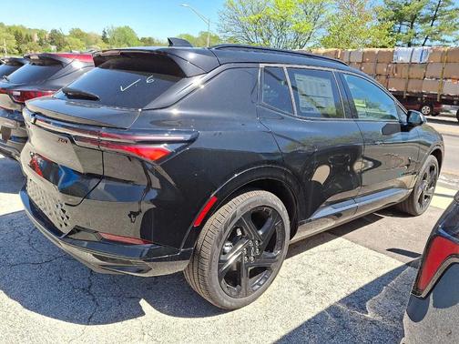 2025 Chevrolet Equinox EV RS