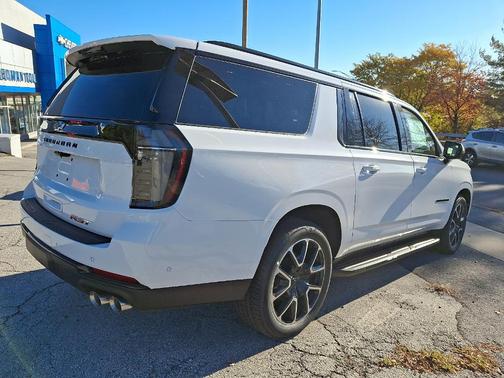 2026 Chevrolet Suburban RST