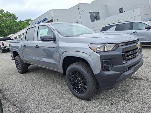 2025 Chevrolet Colorado WT