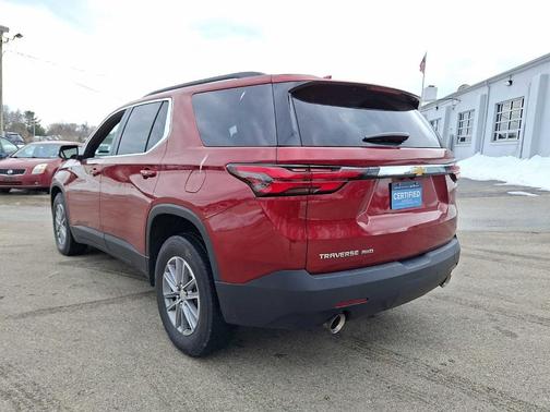 2023 Chevrolet Traverse LT Leather