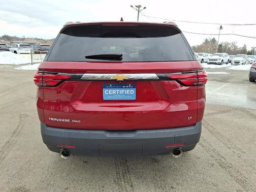 2023 Chevrolet Traverse LT Leather