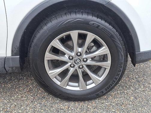 2017 Toyota RAV4 Hybrid Limited