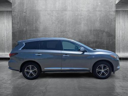 2016 INFINITI QX60 Base