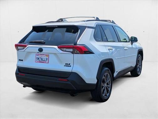 2024 Toyota RAV4 Hybrid XLE Premium
