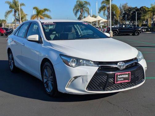 2015 Toyota Camry SE