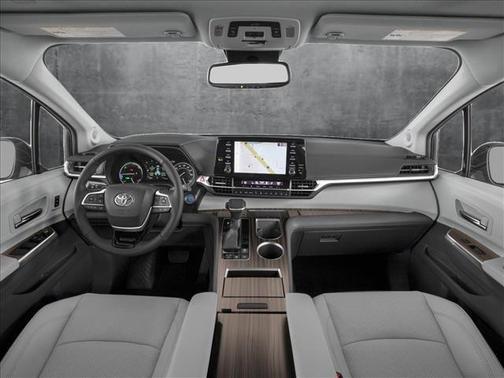 2025 Toyota Sienna Limited 7-Passenger