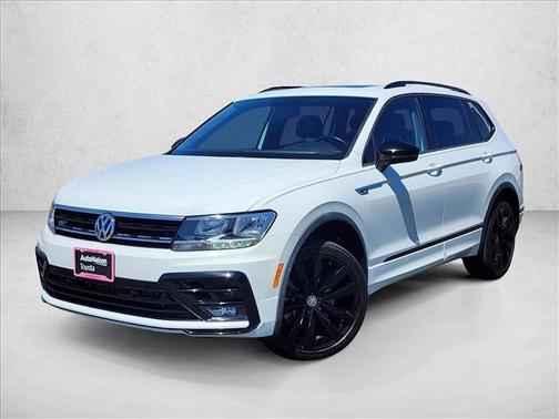 Pure White 2021 Volkswagen Tiguan 2.0T SE