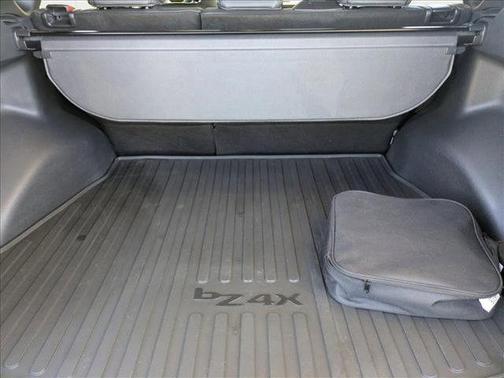 2024 Toyota bZ4X XLE