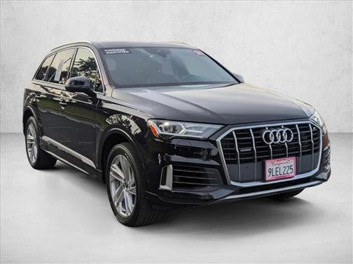 2021 Audi Q7 45 Premium