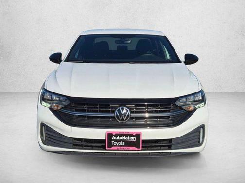 Pure White 2023 Volkswagen Jetta 1.5T Sport