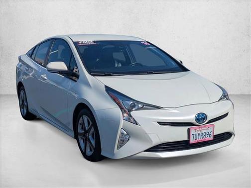 2016 Toyota Prius Four Touring