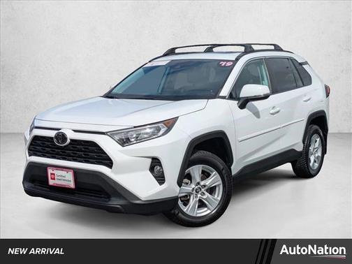 2019 Toyota RAV4 XLE