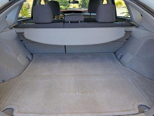 2014 Toyota Prius Two