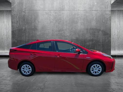 2020 Toyota Prius L