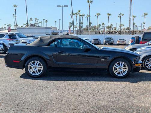 2005 Ford Mustang GT