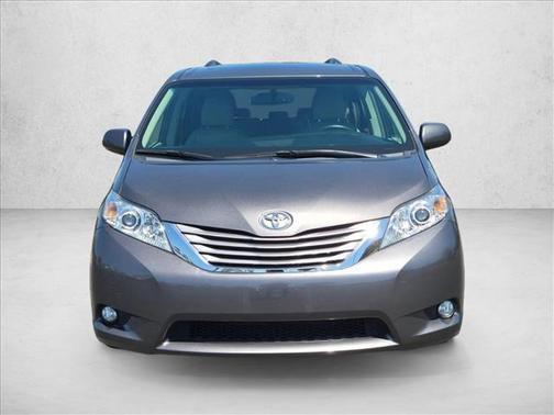 Predawn Gray Mica 2017 Toyota Sienna XLE