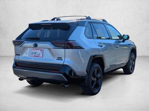 2021 Toyota RAV4 Hybrid SE