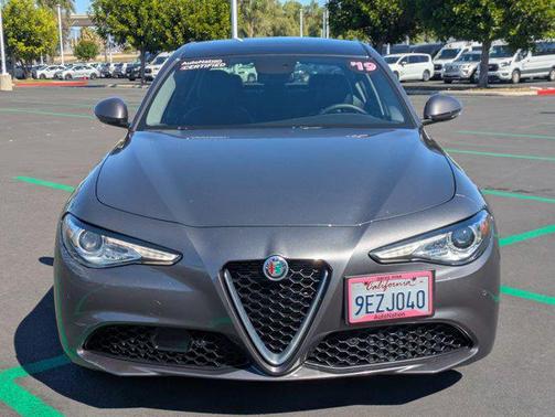 2019 Alfa Romeo Giulia Ti Lusso