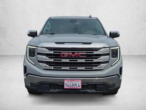 Thunderstorm Gray 2024 GMC Sierra 1500 SLE