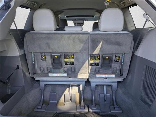 2018 Toyota Sienna XLE
