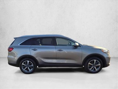 Titanium Silver 2019 Kia Sorento EX