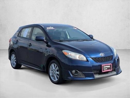 2010 Toyota Matrix Base