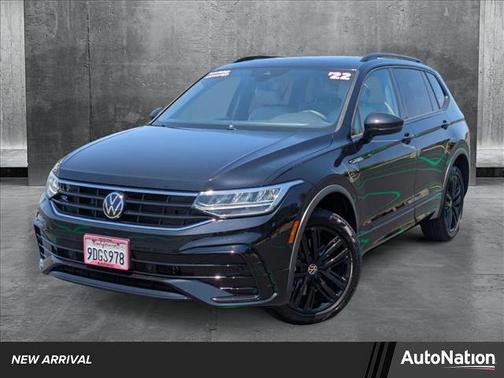2022 Volkswagen Tiguan 2.0T SE R-Line Black