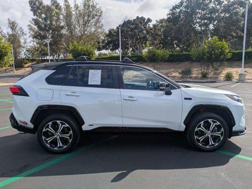 2024 Toyota RAV4 Prime XSE
