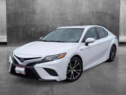 2018 Toyota Camry Hybrid SE