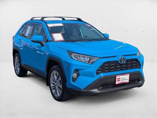 2020 Toyota RAV4 XLE Premium