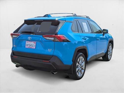 2020 Toyota RAV4 XLE Premium