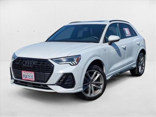 2023 Audi Q3 Premium 45 TFSI S line quattro Tiptronic