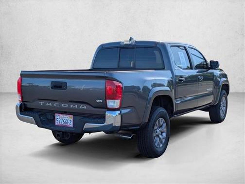 2017 Toyota Tacoma SR5