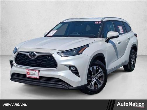 2023 Toyota Highlander XLE