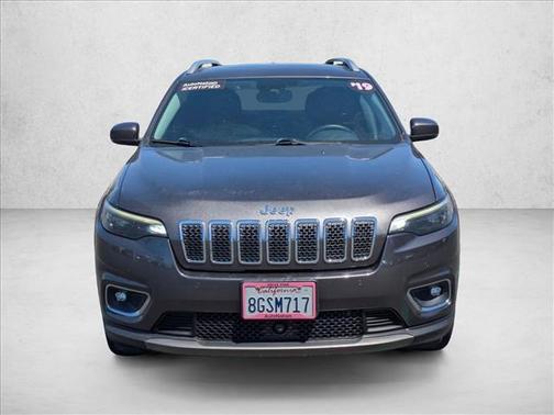 Granite Crystal Metallic Clearcoat 2019 Jeep Cherokee Limited
