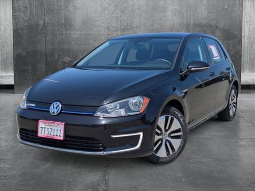 2016 Volkswagen e-Golf SE