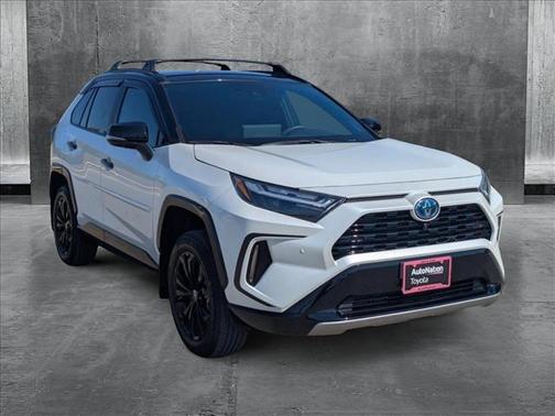 2024 Toyota RAV4 Hybrid SE