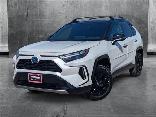 2024 Toyota RAV4 Hybrid SE