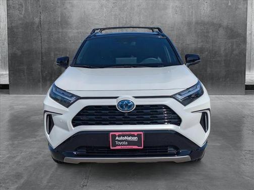 2024 Toyota RAV4 Hybrid SE