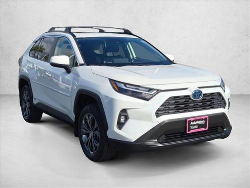 Blizzard Pearl 2022 Toyota RAV4 Hybrid XLE Premium