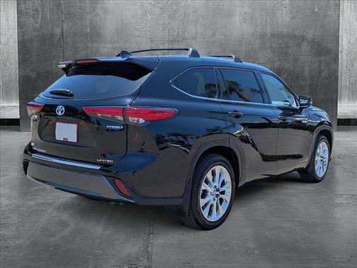 2021 Toyota Highlander Hybrid Limited