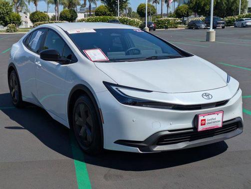 2024 Toyota Prius LE