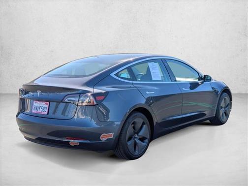 2020 Tesla Model 3 Standard Range Plus