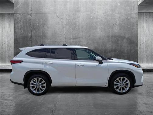 2023 Toyota Highlander Limited