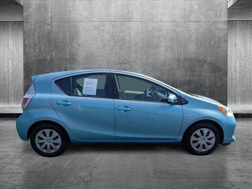 2014 Toyota Prius c One